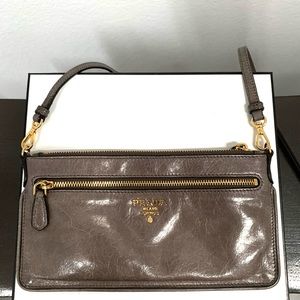 Prada Purse 👛